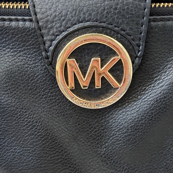Michael Kors Black and Gold Crossbody Bag - Picture 2 of 12